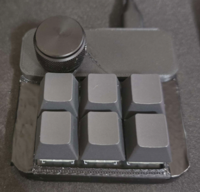 An image of a keypad device.